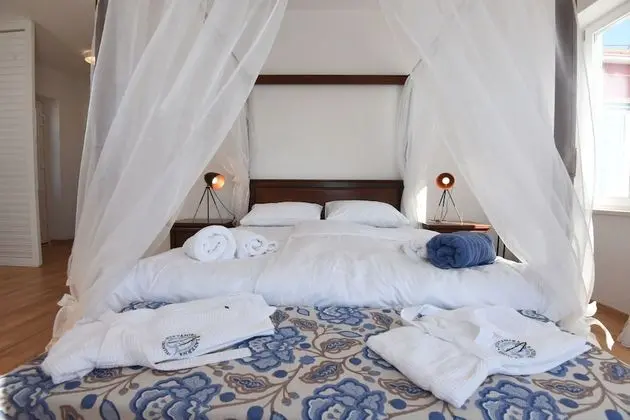 Comfort Apart Daire, Deniz Manzaralı