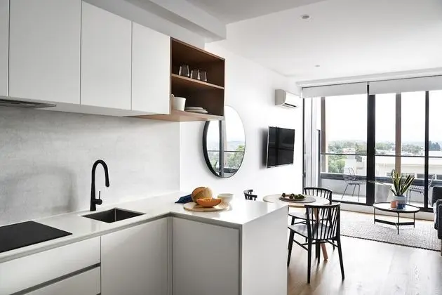Superior One Bedroom Apartment