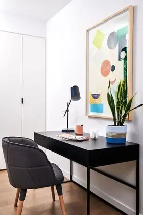 Superior One Bedroom Apartment