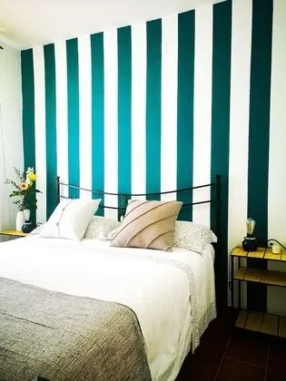 Standard Tek Büyük Yataklı Oda, Özel Banyo, Kısmi Deniz Manzaralı