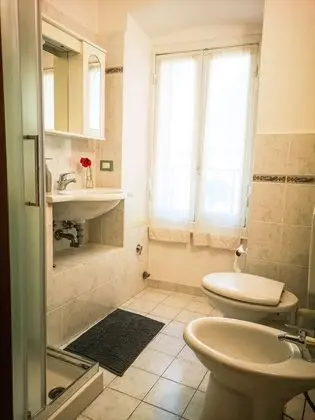 Standard Tek Büyük Yataklı Oda, Özel Banyo, Kısmi Deniz Manzaralı