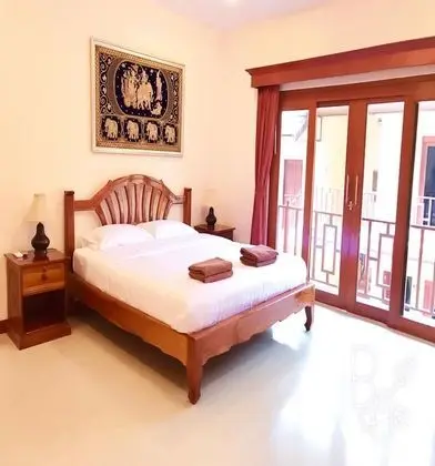 Deluxe Room with Pool View