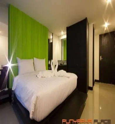 Deluxe Room King Or Twin