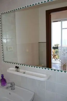 Comfort Tek Büyük Yataklı Oda, Deniz Manzaralı