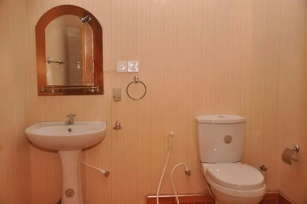 Basic Tek Büyük Yataklı Oda