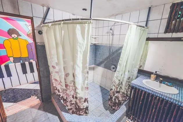 Standard Dört Kişilik Oda, 1 Yatak Odası, Ortak Banyo, Bahçe Manzaralı
