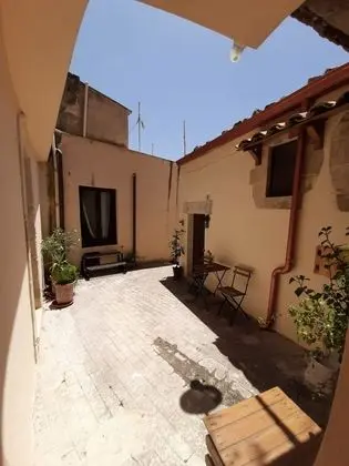 Dört Kişilik Oda