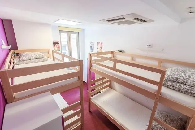 4 Beds Dorm, Mixed