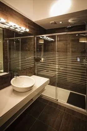 Superior Tek Büyük Yataklı Oda