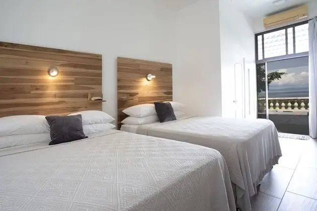 Dört Kişilik Oda, 2 Büyük (Queen) Boy Yatak, Veranda