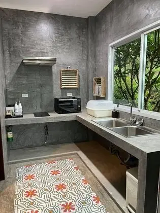 Hilltop Pool Villa 1