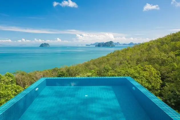 Hilltop Pool Villa 1