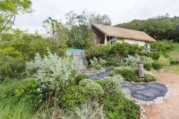 Hilltop Pool Villa 1