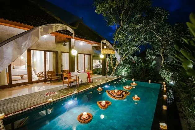 Oda, 2 Yatak Odası, Kişiye Özel Havuzlu (Villa)