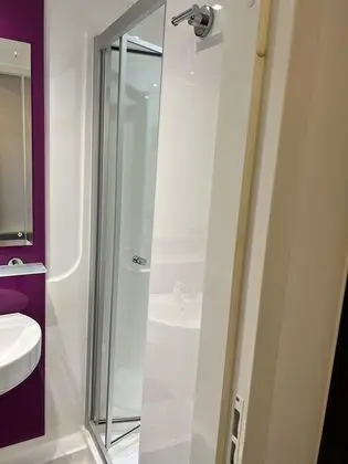 Deluxe Tek Büyük Yataklı Oda, Banyolu/Duşlu (Pure Astor House)