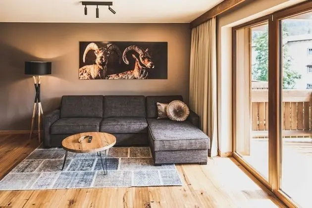 Junior Apart Daire (Plus)