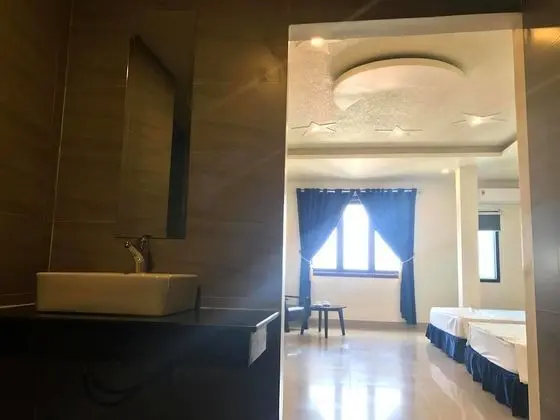 Family Oda, Şehir Manzaralı