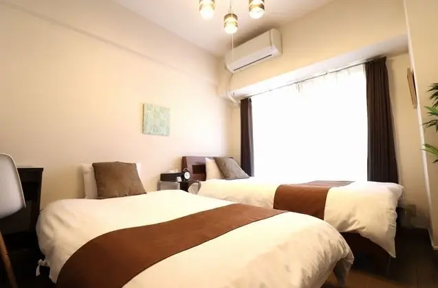 İki Ayrı Yataklı Oda (Sofa bed and Single bed)