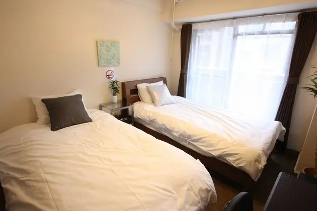 İki Ayrı Yataklı Oda (Sofa bed and Single bed)