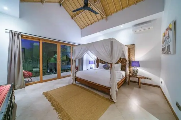 Deluxe Villa