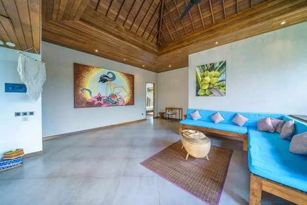Deluxe Villa