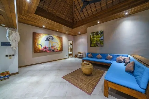 Deluxe Villa