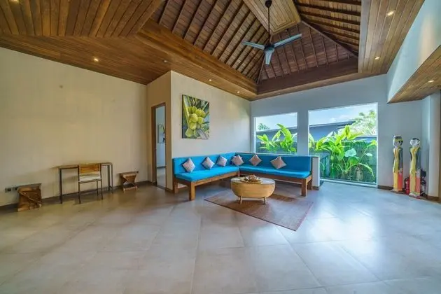 Deluxe Villa