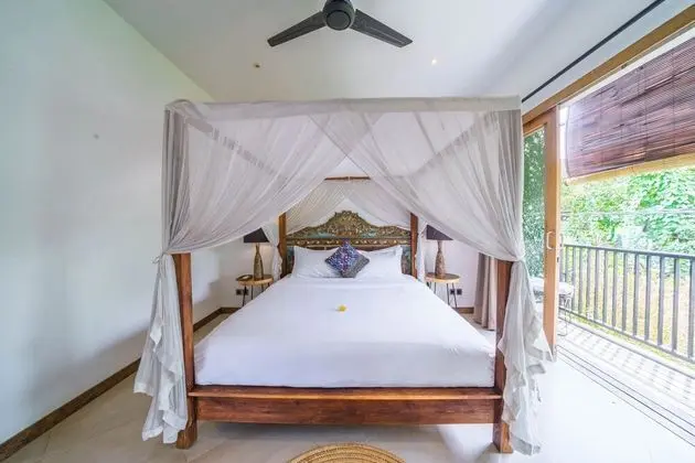 Deluxe Villa