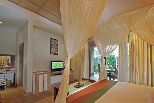 Deluxe Garden View