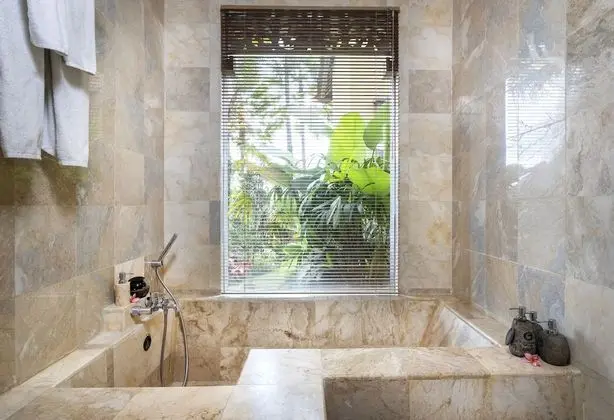 Deluxe Garden View