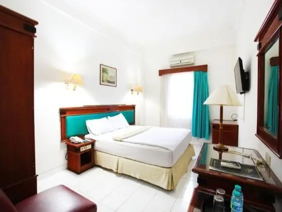 Standard Tek Büyük veya İki Ayrı Yataklı Oda