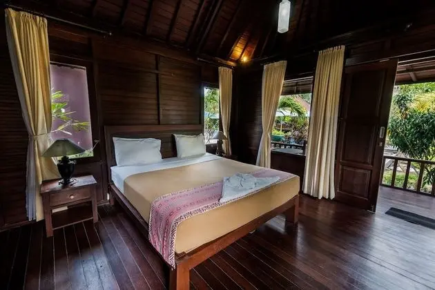 Bungalov, 1 Çift Kişilik Yatak, Havuz Manzaralı