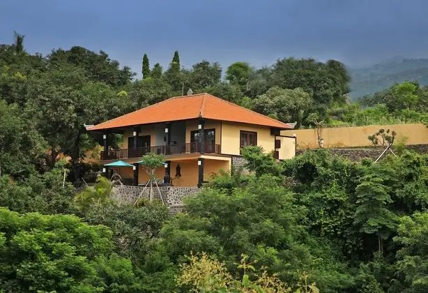 Luxury Süit, 2 Büyük (Queen) Boy Yatak, Kişiye Özel Havuzlu, Deniz Manzaralı