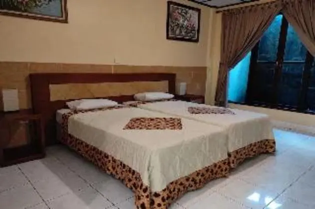 BUNGALOW