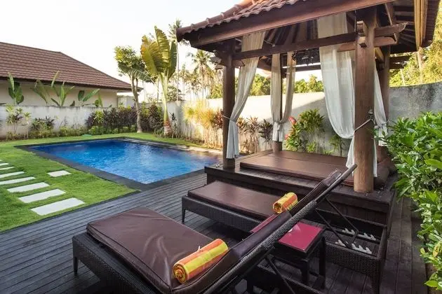 Family Villa, 1 En Büyük (King) Boy Yatak, Havuz Manzaralı, Denize Sıfır