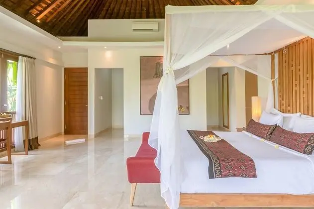 Villa, 3 Yatak Odası, Kişiye Özel Havuzlu