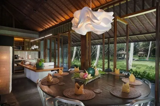 Villa, 4 Yatak Odası, Kişiye Özel Havuzlu, Bahçe Manzaralı