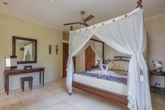 Exclusive Villa (Masterbedroom)