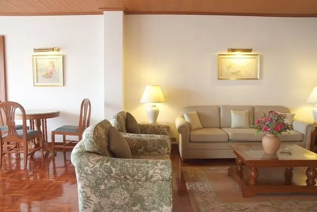 Deluxe Suite Double