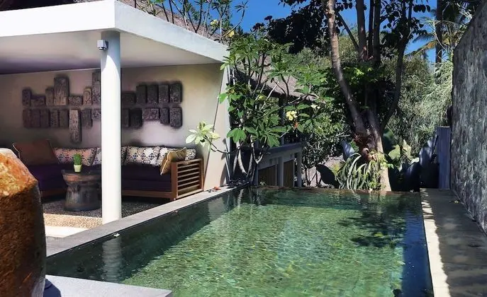 Villa (Bamboo Pool)