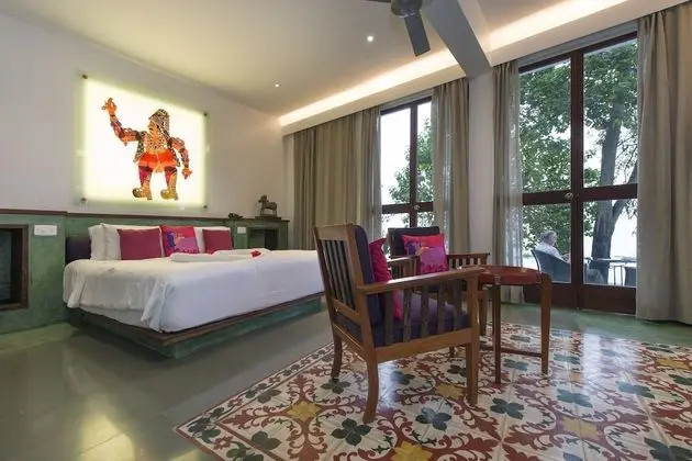 Signature Süit, Göl Manzaralı