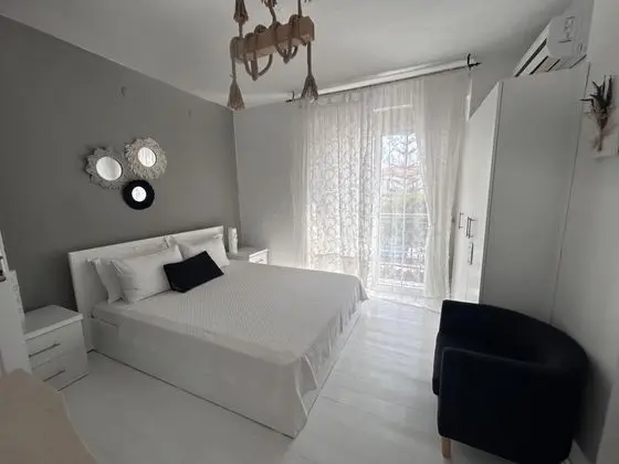 Standart Oda, Havuz Manzaralı