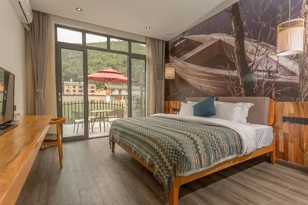 Romantic Oda, Balkon, Bahçeli