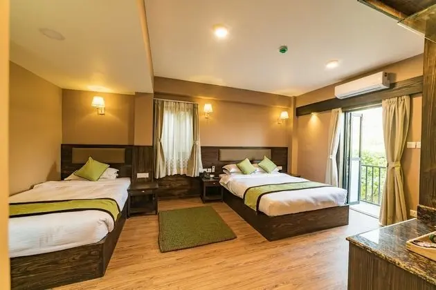 Deluxe Üç Kişilik Oda, Dağ Manzaralı