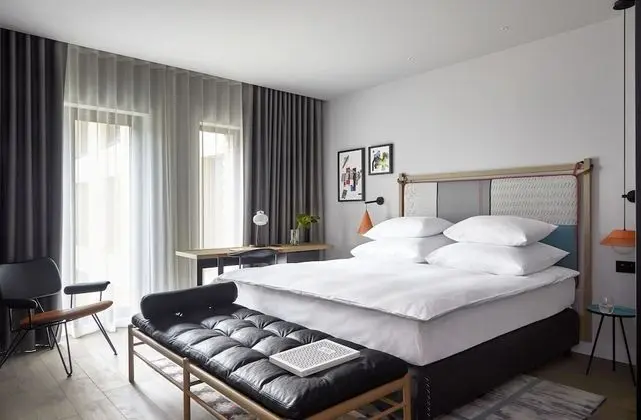 Deluxe Tek Büyük Yataklı Oda, 1 En Büyük (King) Boy Yatak, Banyolu/Duşlu