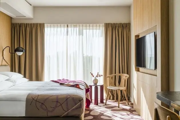 Comfort Tek Büyük Yataklı Oda