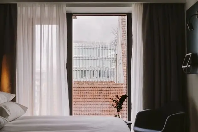 Classic Tek Büyük Yataklı Oda