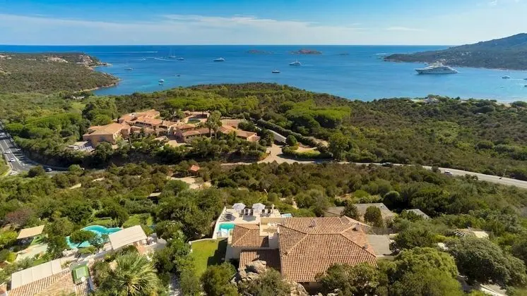 Villa