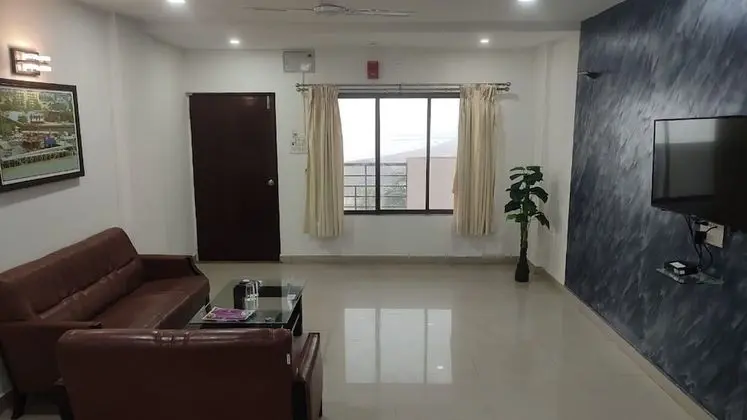 Luxury Tek Büyük Yataklı Oda