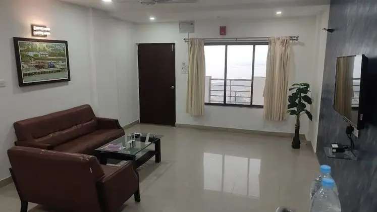 Luxury Tek Büyük Yataklı Oda